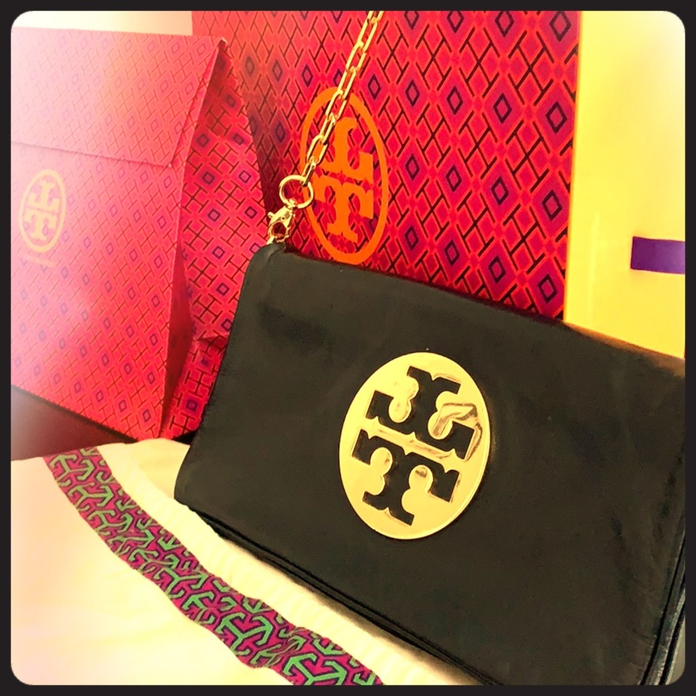 Fabulous Tory Burch Clutch